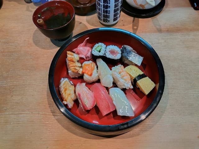 彦寿司 - サブ画像3