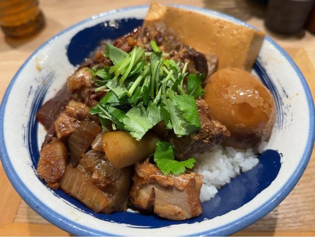 肉めし岡もと 足立入谷店 - サブ画像3