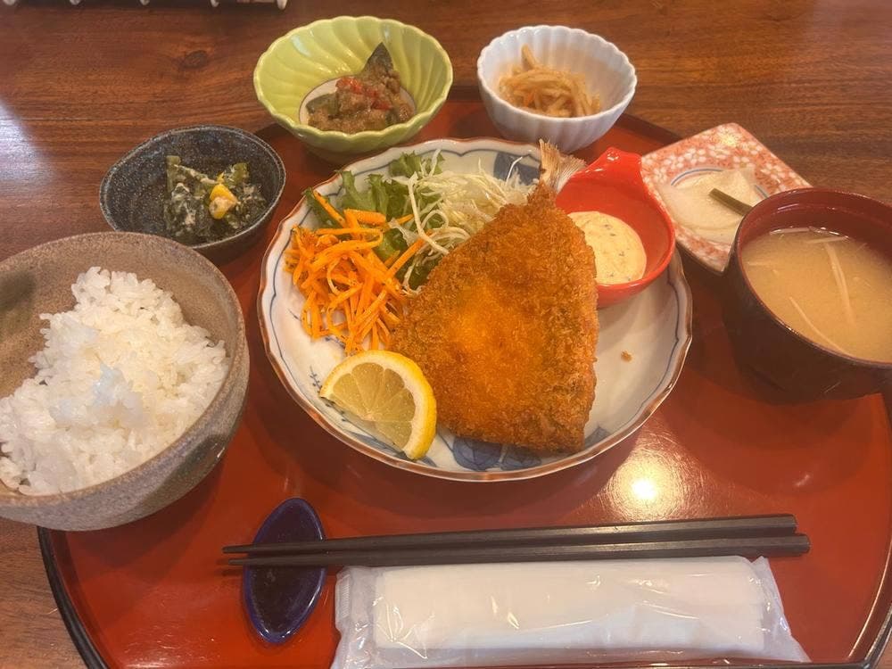 茶房 いかしの舎