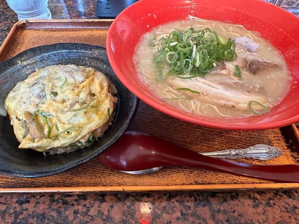 らーめん餃子 金虎 明石二見店