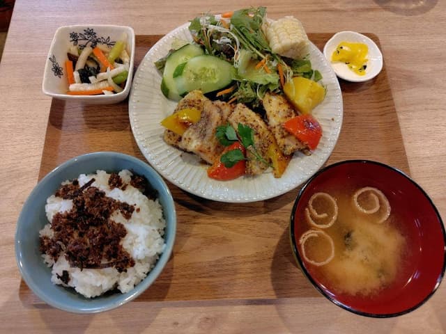 つるカフェ食堂 - サブ画像1