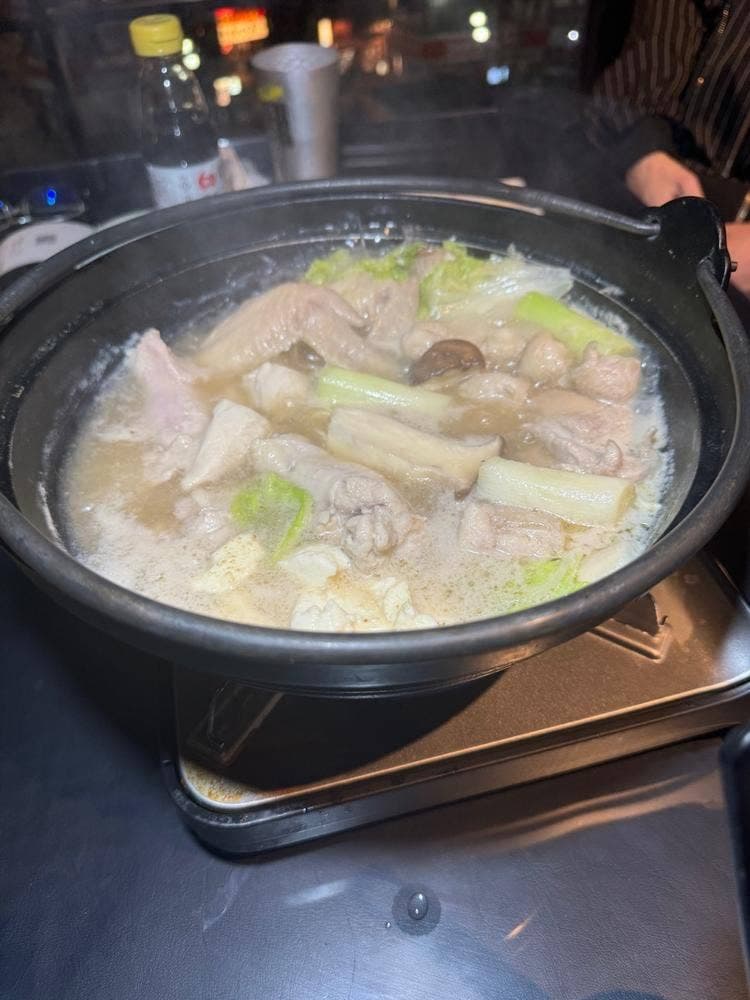 鶏まる 隠れ家個室 炭火鶏焼き 濃厚水炊き鍋 川越店