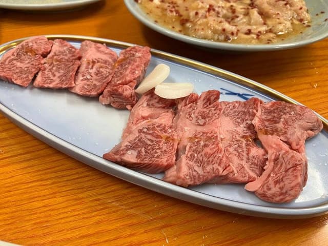 炭火焼肉・ホルモン モツの杉ちゃん - サブ画像2