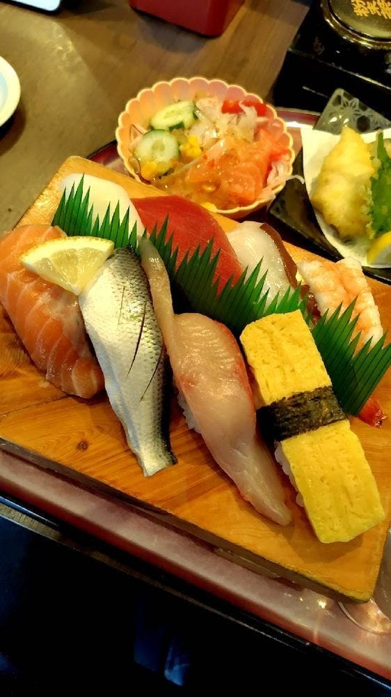 回転寿司 すし官太 玉津店 - サブ画像2