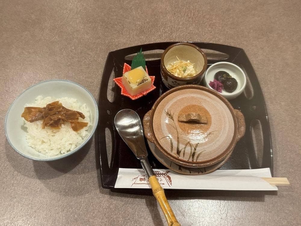 八坂 魚藤