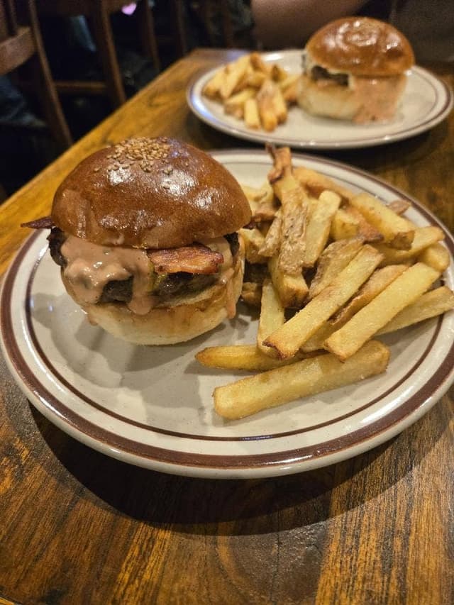 Hyoe's BURGERS+FRIES - サブ画像2