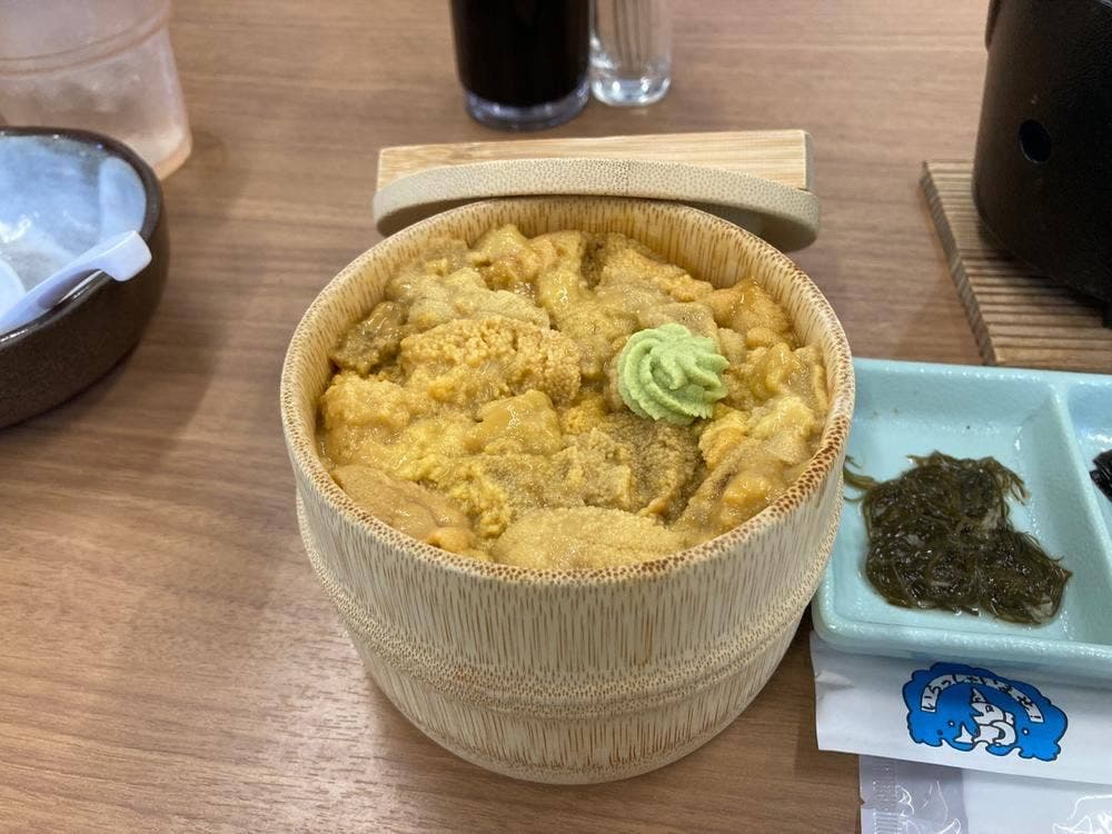 お食事処 鱗晃