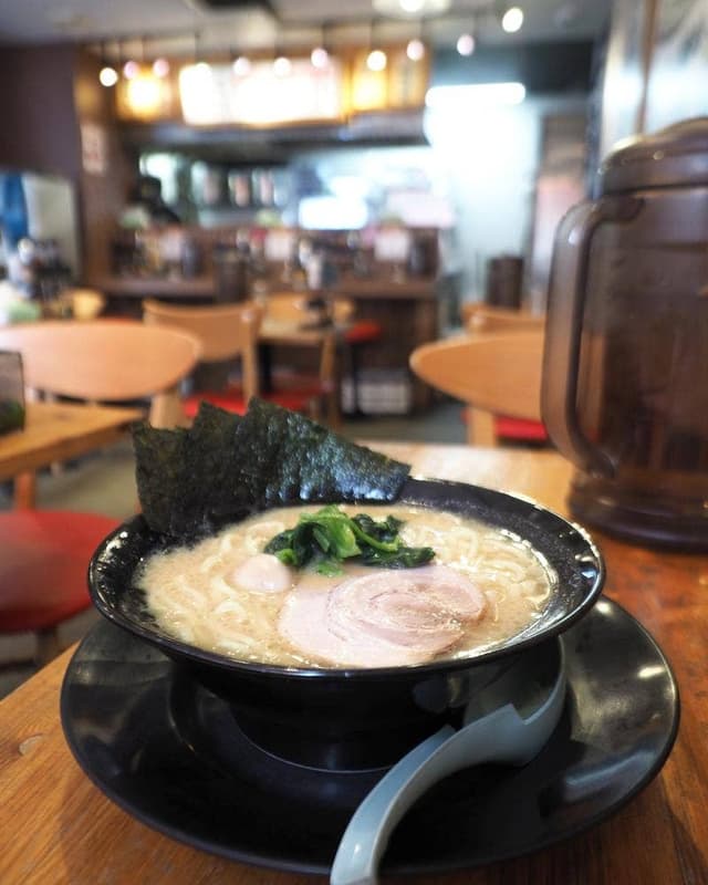 横浜家系ラーメン 春吉家 - サブ画像1