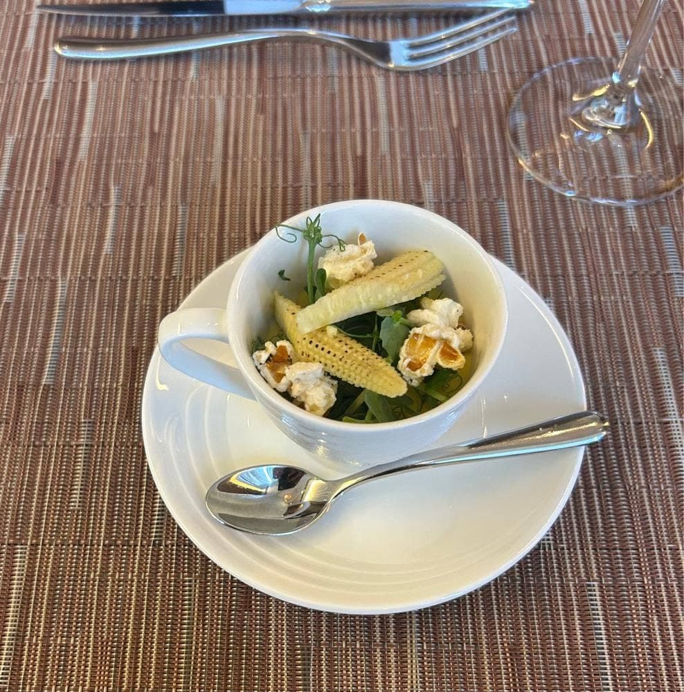 明治大学紫紺館レストランフォレスタ椿山荘