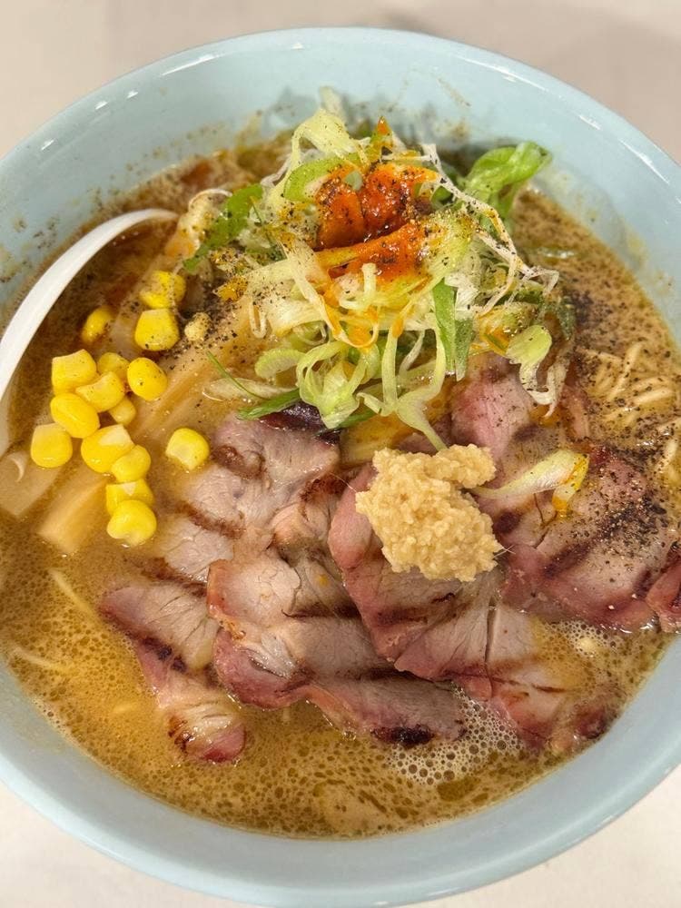 名前の無い味噌ラーメン店