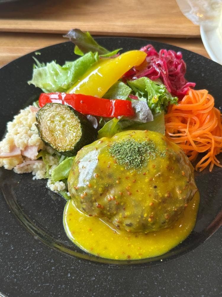 Cafe HACHI&MITSU
