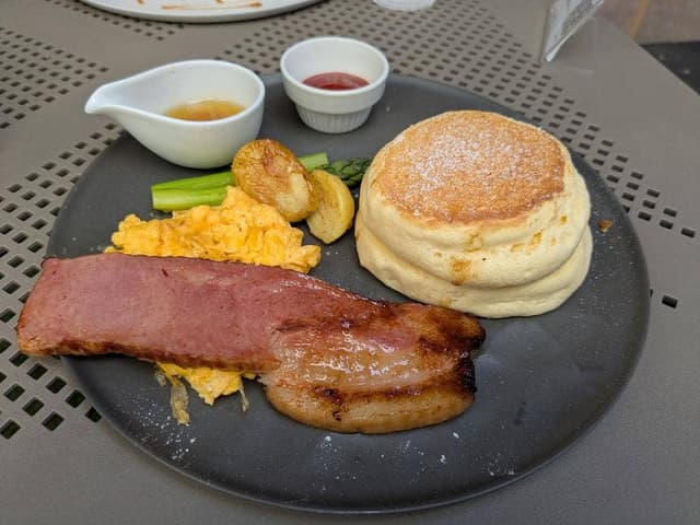 GINZA Cafe Hanon - サブ画像1