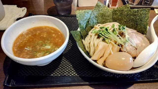 ブラウン - サブ画像1