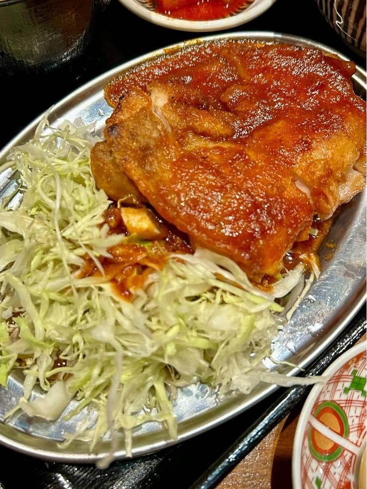 キッチン シン•トミー