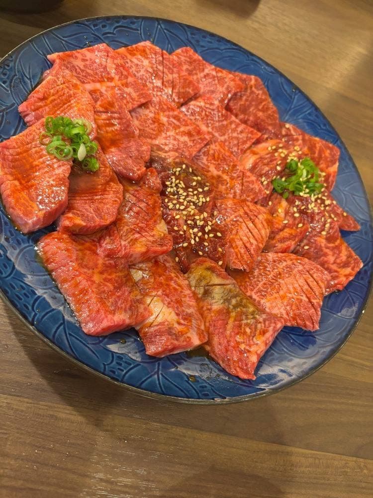 牛哲