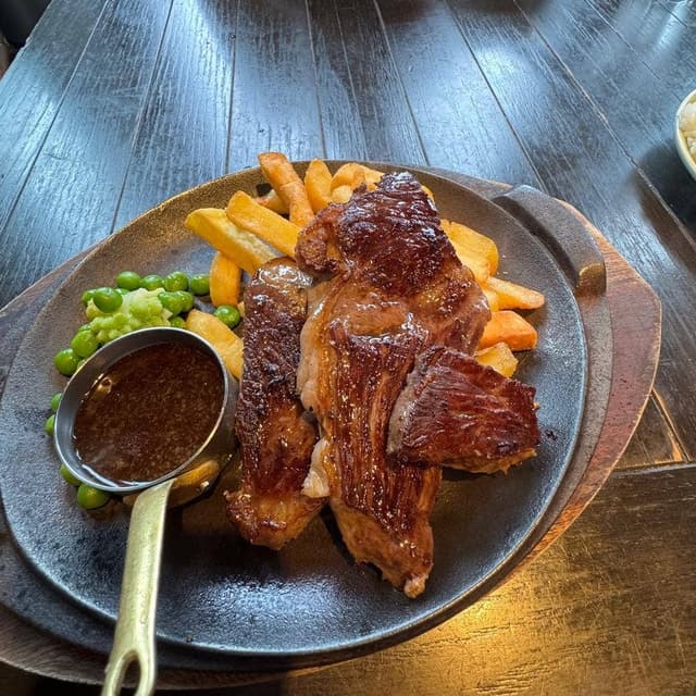 ブッチャー・リパブリック 品川 シカゴピザ ＆ BBQステーキ - サブ画像1