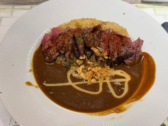 ステーキライスとカレーの店 センタービーフ アトレ吉祥寺店 - サブ画像1