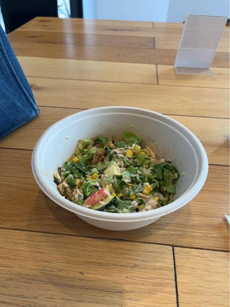 CRISP SALAD WORKS 南町田グランベリーパーク店