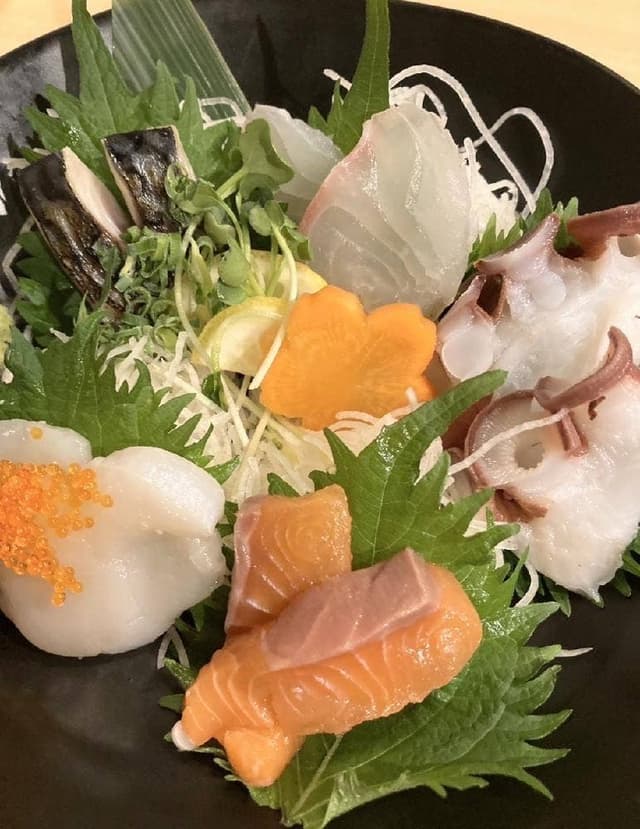 焼き鳥と鮮魚 八八 横浜本店 - サブ画像1