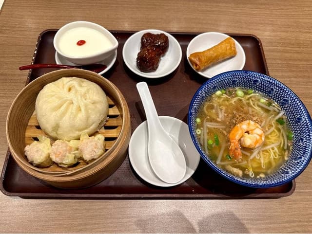 551蓬莱 大阪空港南ターミナル店 - サブ画像1