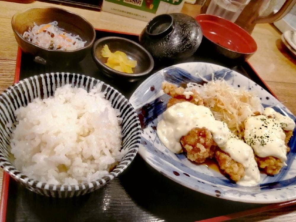 北海道食市場丸海屋離 紙屋町店