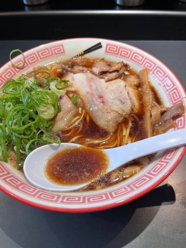 尾道ラーメンしょうや 福山駅前店 - サブ画像1