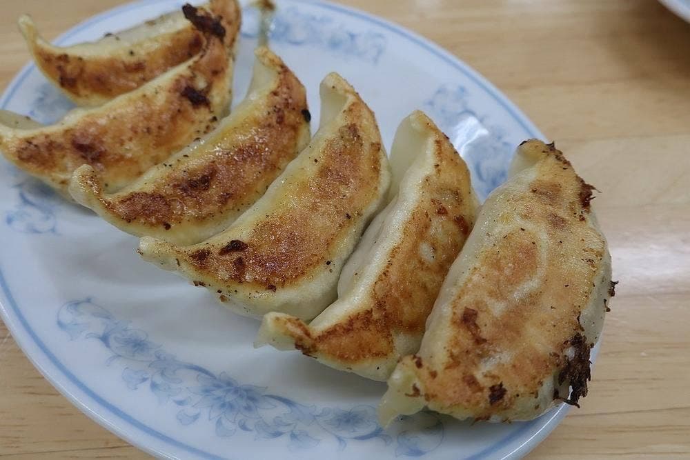 ぎょうざの満洲 鶴ヶ島駅前店