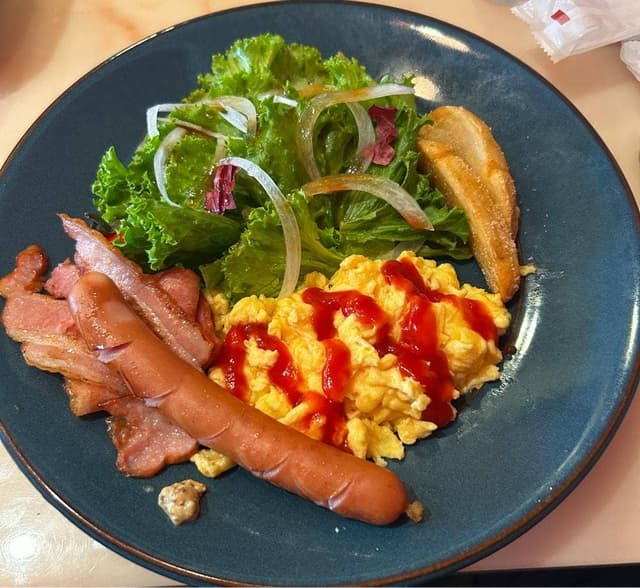 Bakery Cafe Refrain 曽根本店 - サブ画像1