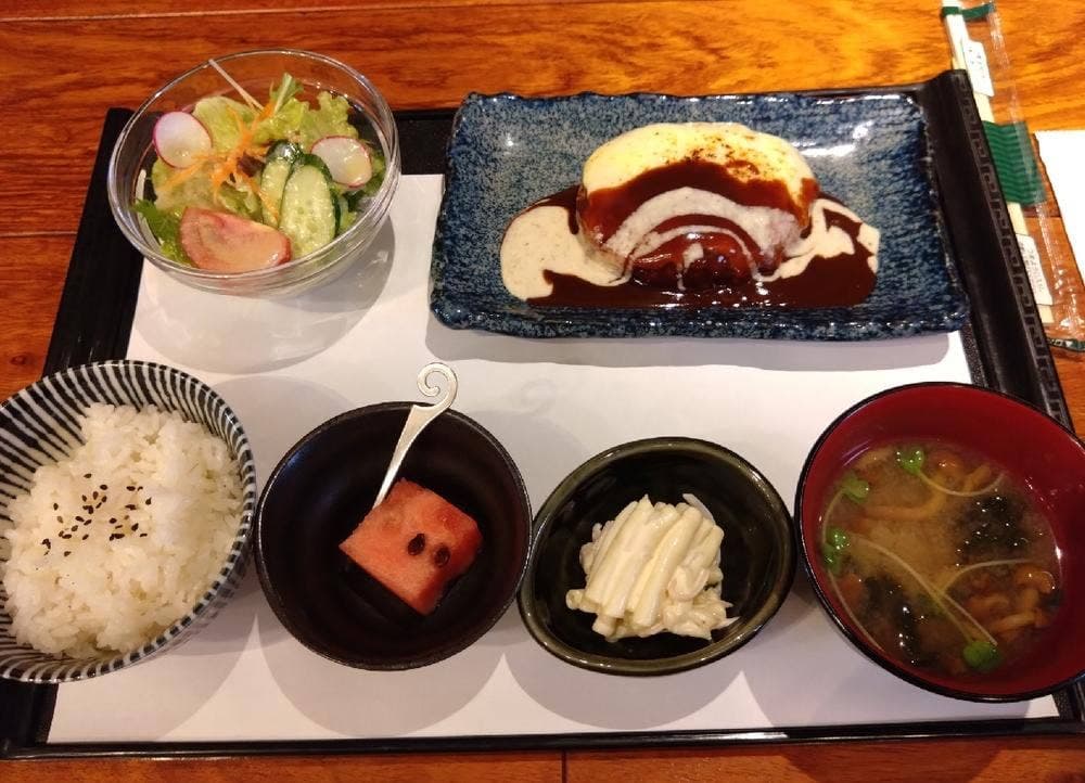 鉄板ダイニング 芳〈かぐわ〉