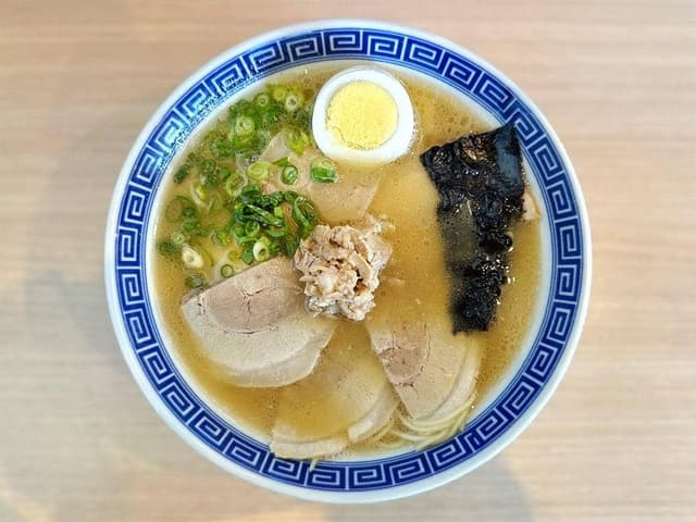 久留米豚骨ラーメン 三代目 沖食堂 - サブ画像3