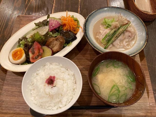 うくらいま食堂 - サブ画像1