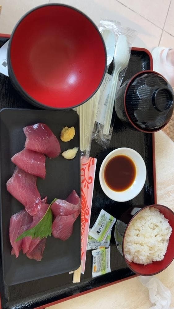 海鮮・島料理 源 空港店 - サブ画像1