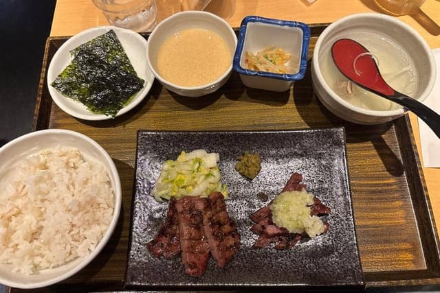 牛たんと和牛焼き 青葉苑 天王寺MIOプラザ館店 - サブ画像3