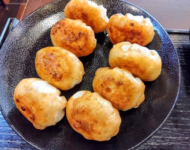 餃子のはながさ 日高店 - サブ画像1