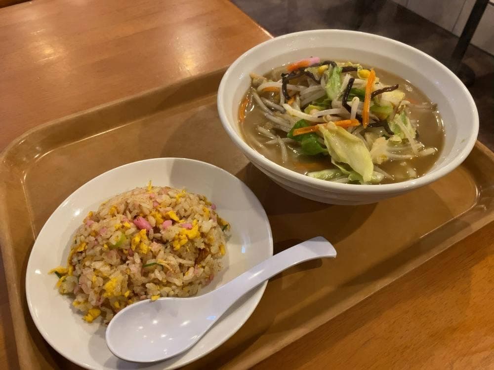 元祖赤のれん節ちゃんラーメン 野間店