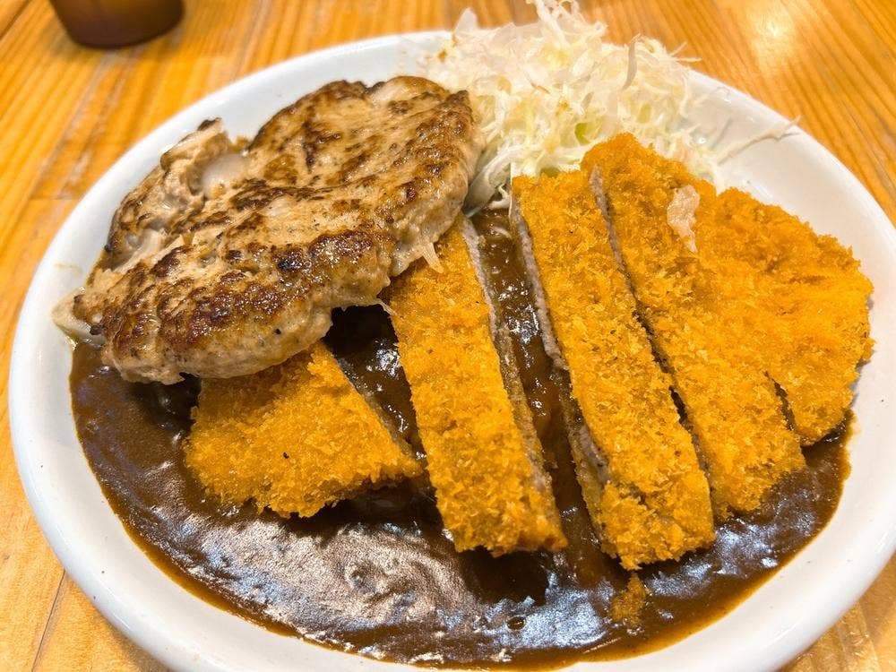 金沢カレーガレージ