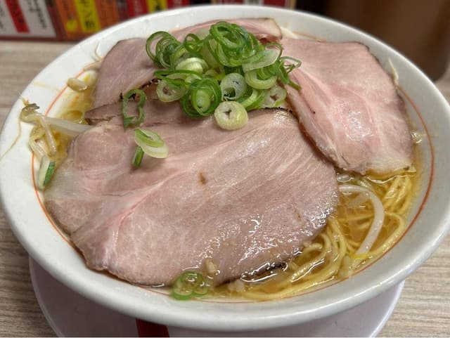 らーめん専門店 煮干しと豚 - サブ画像3