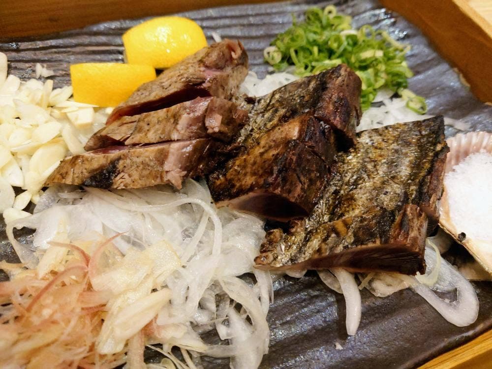 土佐清水ワールド 三宮旭通店