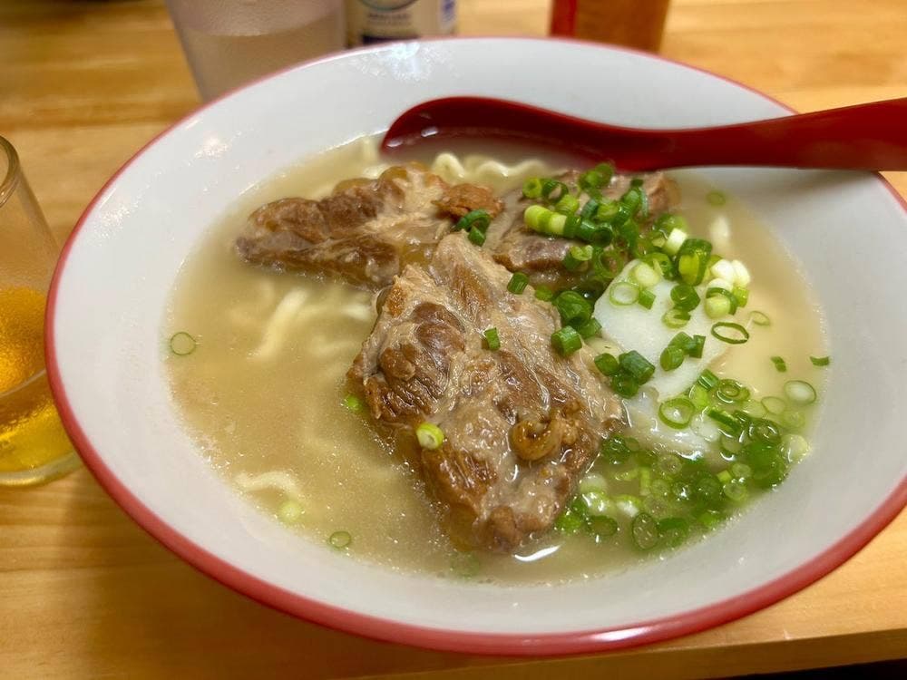 琉球麺屋 かりゆしそば 那覇店