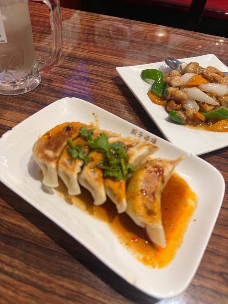 24時間 餃子酒場 高田馬場店