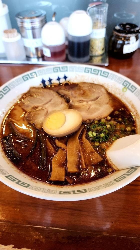 桂花ラーメン 黒髪店