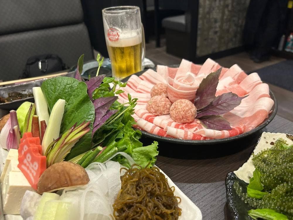 沖縄アグーしゃぶしゃぶ 光久本家