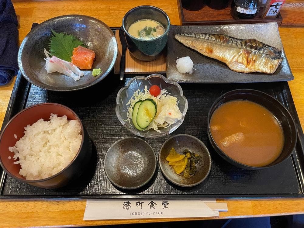 港町食堂