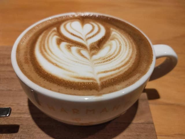 CHARMANT Cafe クレフィ三宮店 - サブ画像1