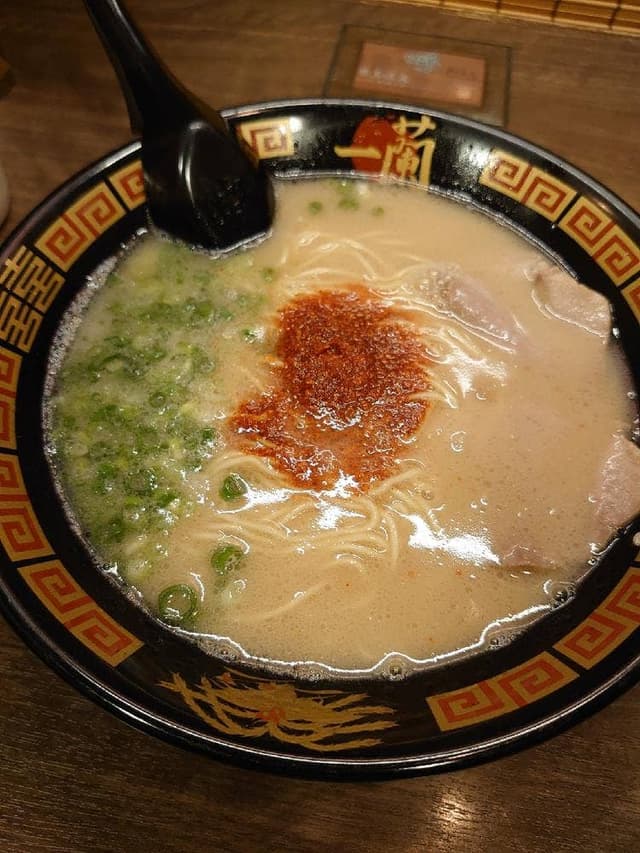 一蘭 博多店 サンプラザ地下街内 - サブ画像3