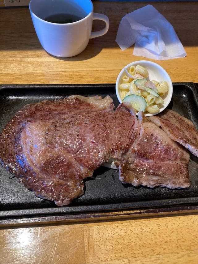 ステーキハウスアオヤマ - サブ画像1