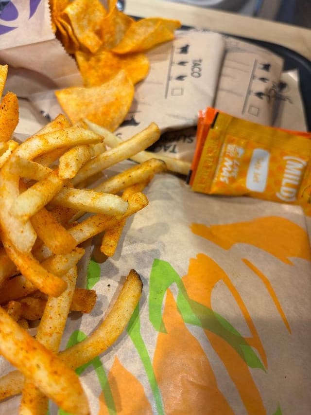 TACO BELL 阪急三番街店 - サブ画像1