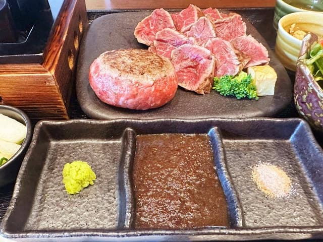 納屋橋ハンバーグ - サブ画像3