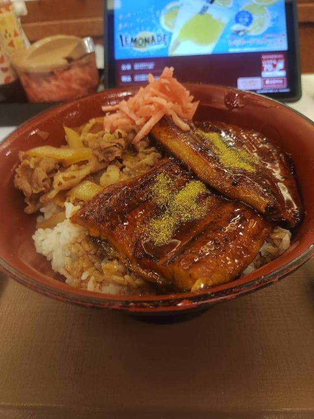 すき家 467号大和深見店 - サブ画像1