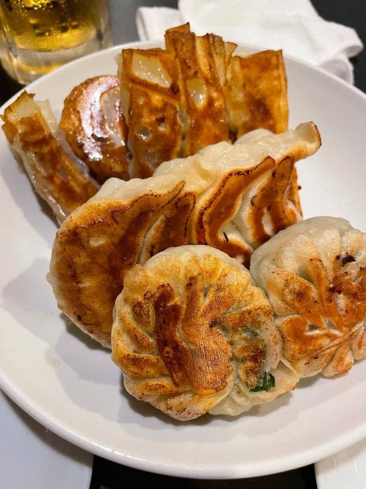 中華料理 餃子酒場